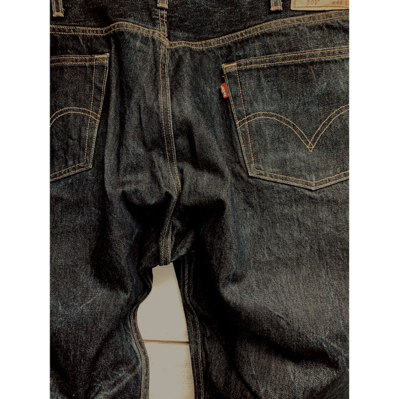 NWOT Mens LEVI Jeans 501 Original Size 46x31 Straight Leg Button Fly Dark Wash - Picture 9 of 14